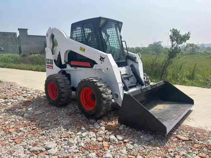 Minicargadora Very Low Price American Brand Used Bobcat S330 Skid Steer Loader with Superior Performance for Sale S160/S180/S300 in Stock [ Copy ] [ Copy ] [ Copy ] [ Copy ] [ Copy ] [ Copy ]: foto 6