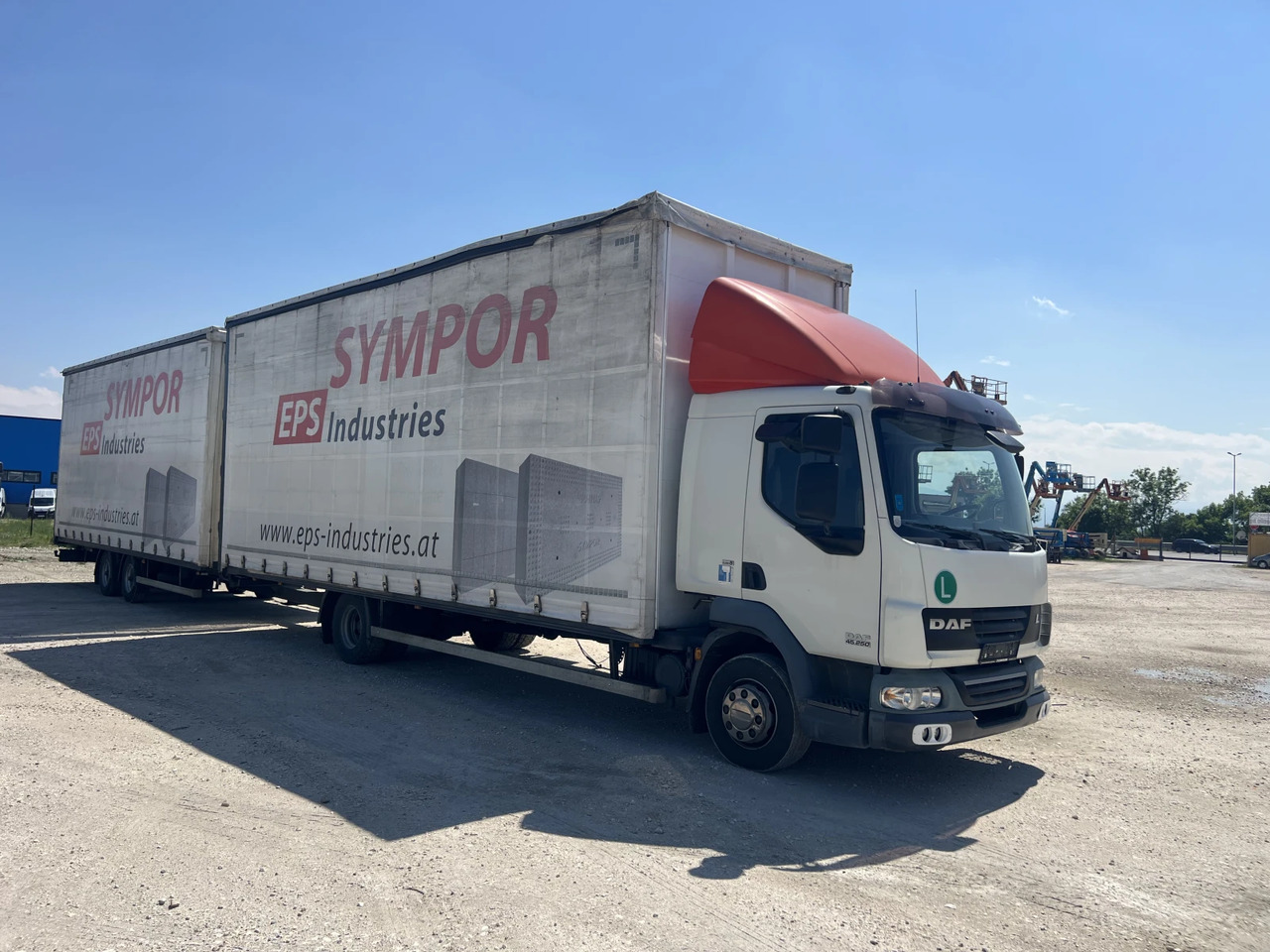 Daf Fa 7.85м., Euro5, Щора, Композиция, Mega, Внос - Camión lona: foto 2 Daf Fa 7.85м., Euro5, Щора, Композиция, Mega, Внос - Camión lona: foto 2