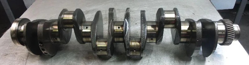 Cummins 6CT8.3 SCF93934 - Cigüeñal para Maquinaria de construcción: foto 1 Cummins 6CT8.3 SCF93934 - Cigüeñal para Maquinaria de construcción: foto 1