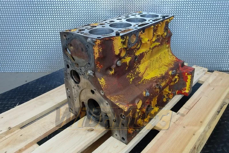 Deutz 04206646 - Bloque de cilindros para Maquinaria de construcción: foto 1 Deutz 04206646 - Bloque de cilindros para Maquinaria de construcción: foto 1