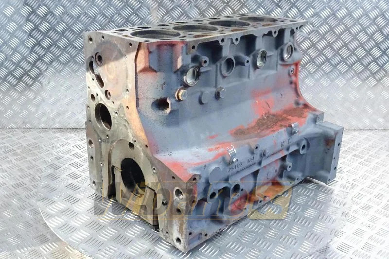 Deutz 04250170R - Bloque de cilindros para Maquinaria de construcción: foto 1 Deutz 04250170R - Bloque de cilindros para Maquinaria de construcción: foto 1