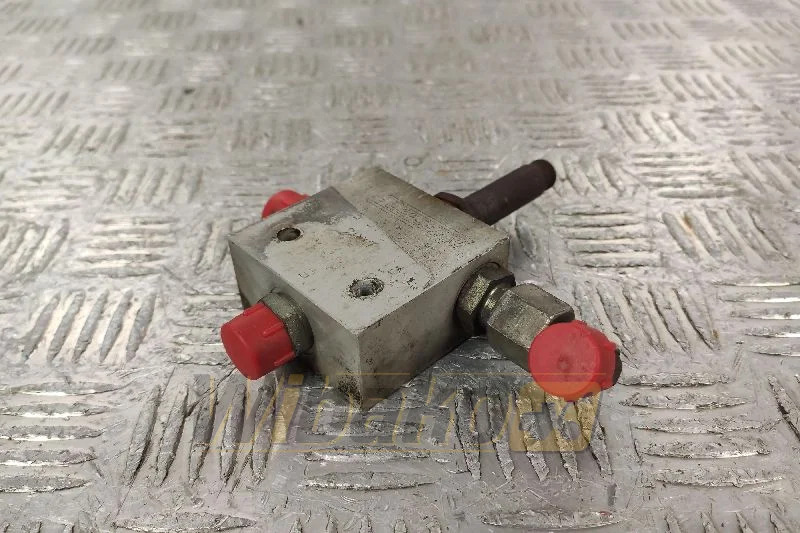 FLUCOM 25011117 - Válvula hidráulica para Maquinaria de construcción: foto 1 FLUCOM 25011117 - Válvula hidráulica para Maquinaria de construcción: foto 1