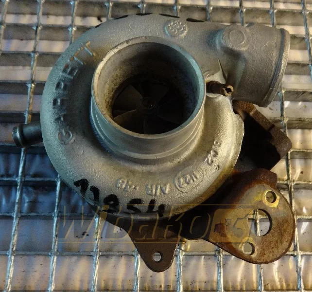 Garrett 452068-15 9146010 - Turbocompresor para Maquinaria de construcción: foto 1 Garrett 452068-15 9146010 - Turbocompresor para Maquinaria de construcción: foto 1