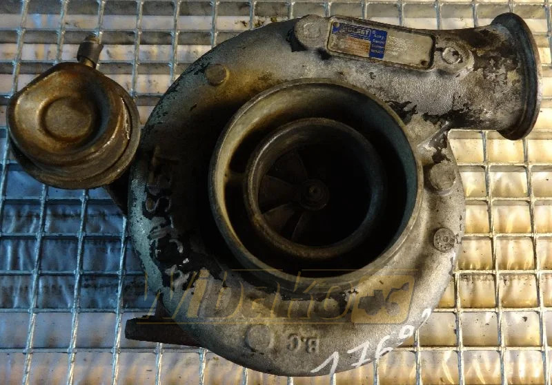 Holset HX40W 3536058/3537290 - Turbocompresor para Maquinaria de construcción: foto 1 Holset HX40W 3536058/3537290 - Turbocompresor para Maquinaria de construcción: foto 1