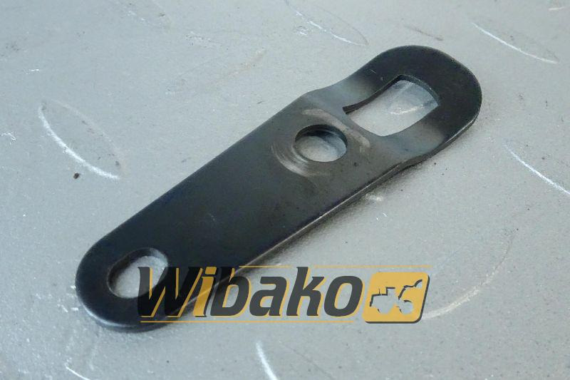 Injector holder for engine Kubota V3800 1C020-53453 - Inyector para Maquinaria de construcción: foto 1 Injector holder for engine Kubota V3800 1C020-53453 - Inyector para Maquinaria de construcción: foto 1