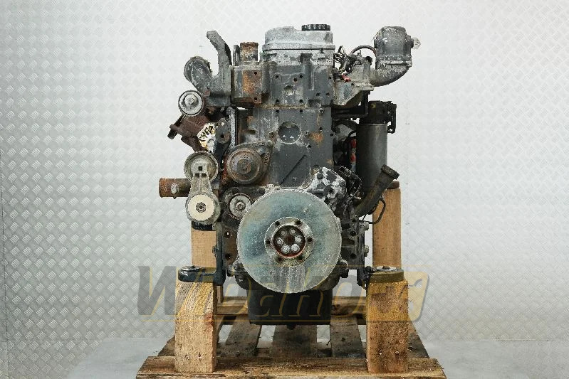 Iveco F4HE0684J*D100 - Motor para Maquinaria de construcción: foto 4 Iveco F4HE0684J*D100 - Motor para Maquinaria de construcción: foto 4