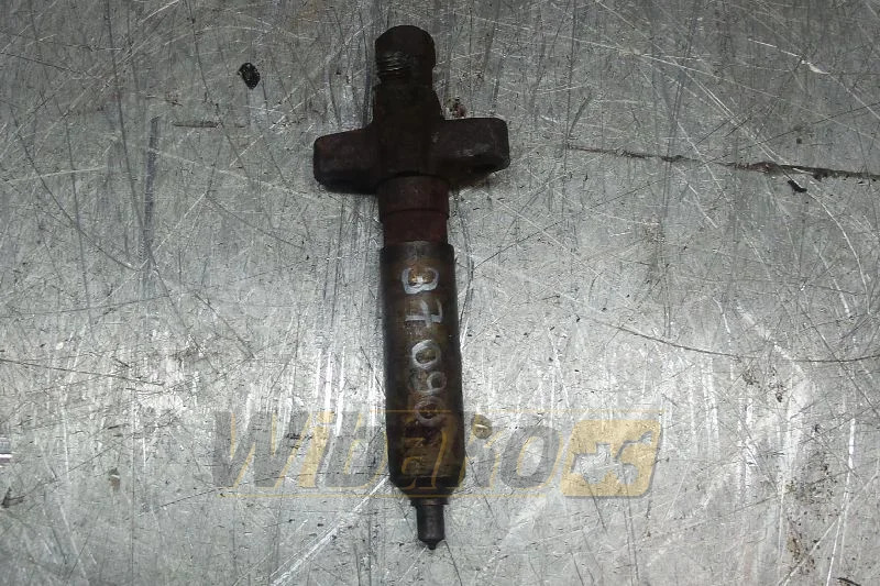 Komatsu S6D95L-1 - Inyector para Maquinaria de construcción: foto 1 Komatsu S6D95L-1 - Inyector para Maquinaria de construcción: foto 1