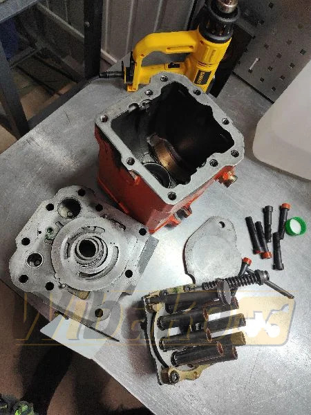 Linde HPR105 -02 E1LP - Bomba hidráulica para Maquinaria de construcción: foto 2 Linde HPR105 -02 E1LP - Bomba hidráulica para Maquinaria de construcción: foto 2