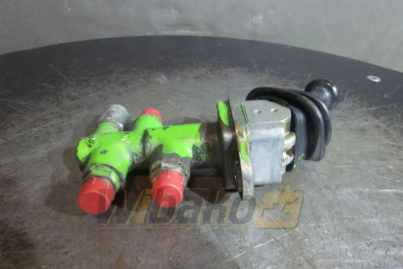 Wabco 4674100120 - Válvula hidráulica para Maquinaria de construcción: foto 1 Wabco 4674100120 - Válvula hidráulica para Maquinaria de construcción: foto 1