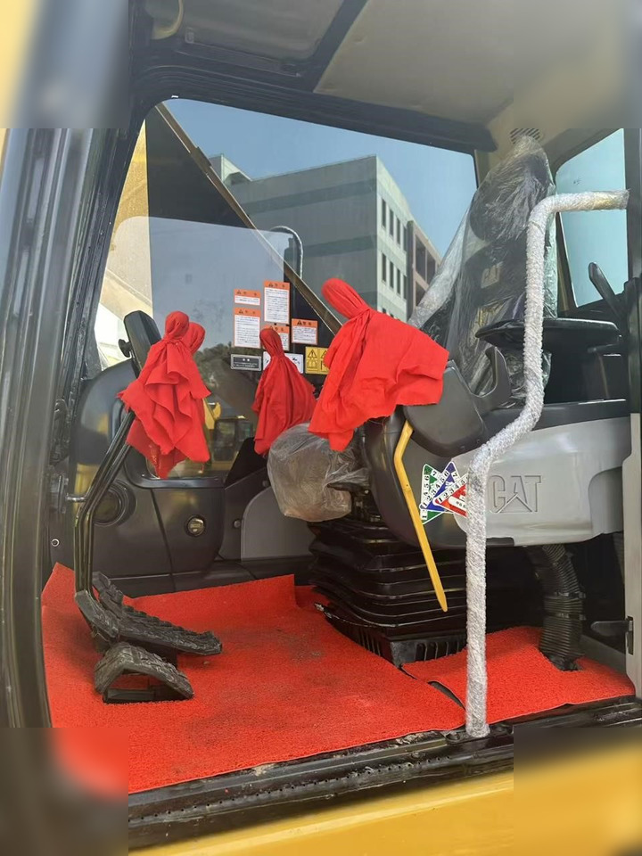 Excavadora de cadenas CATERPILLAR 320D2L: foto 16