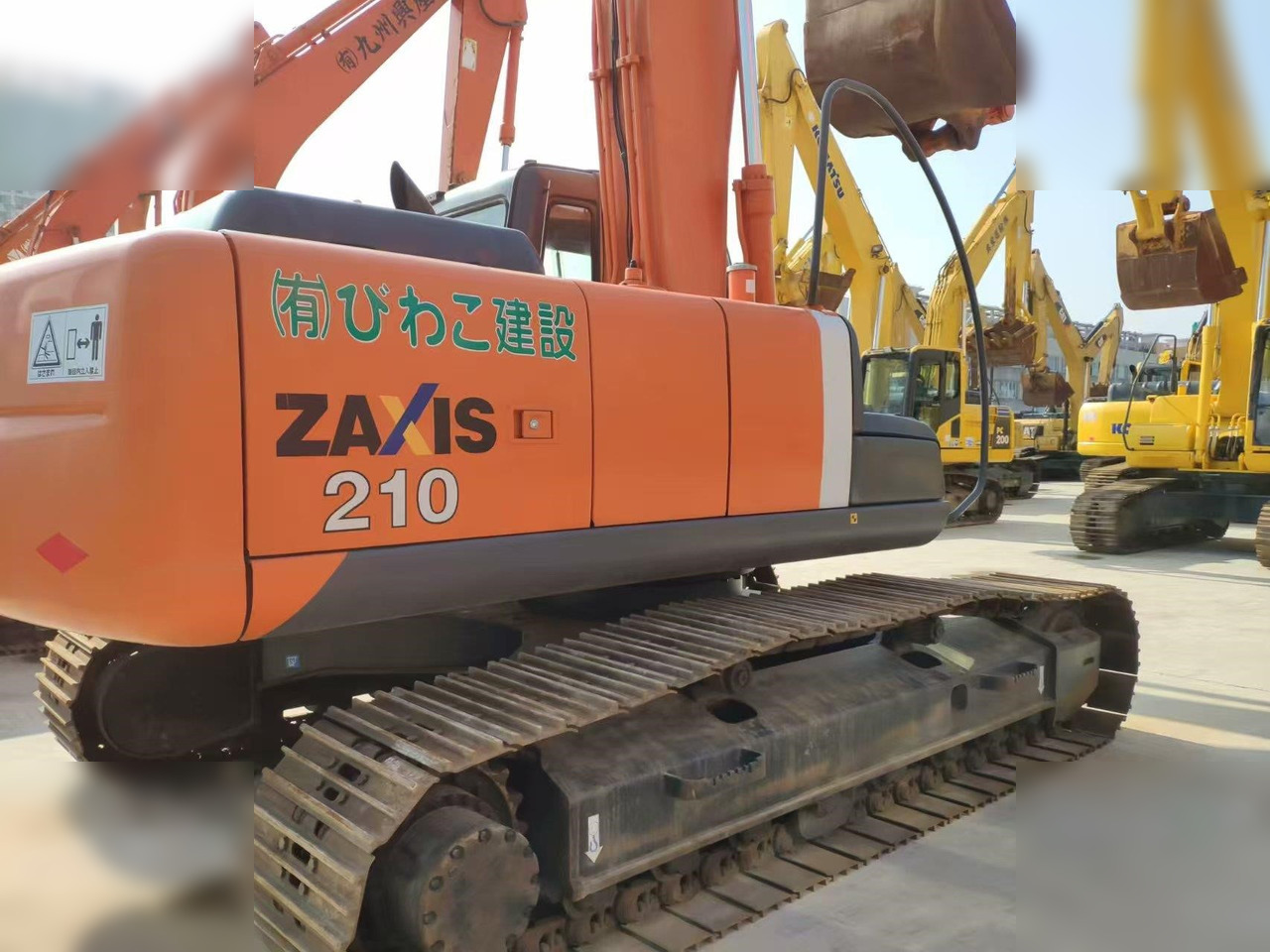 HITACHI ZX210 - Excavadora de cadenas: foto 3 HITACHI ZX210 - Excavadora de cadenas: foto 3