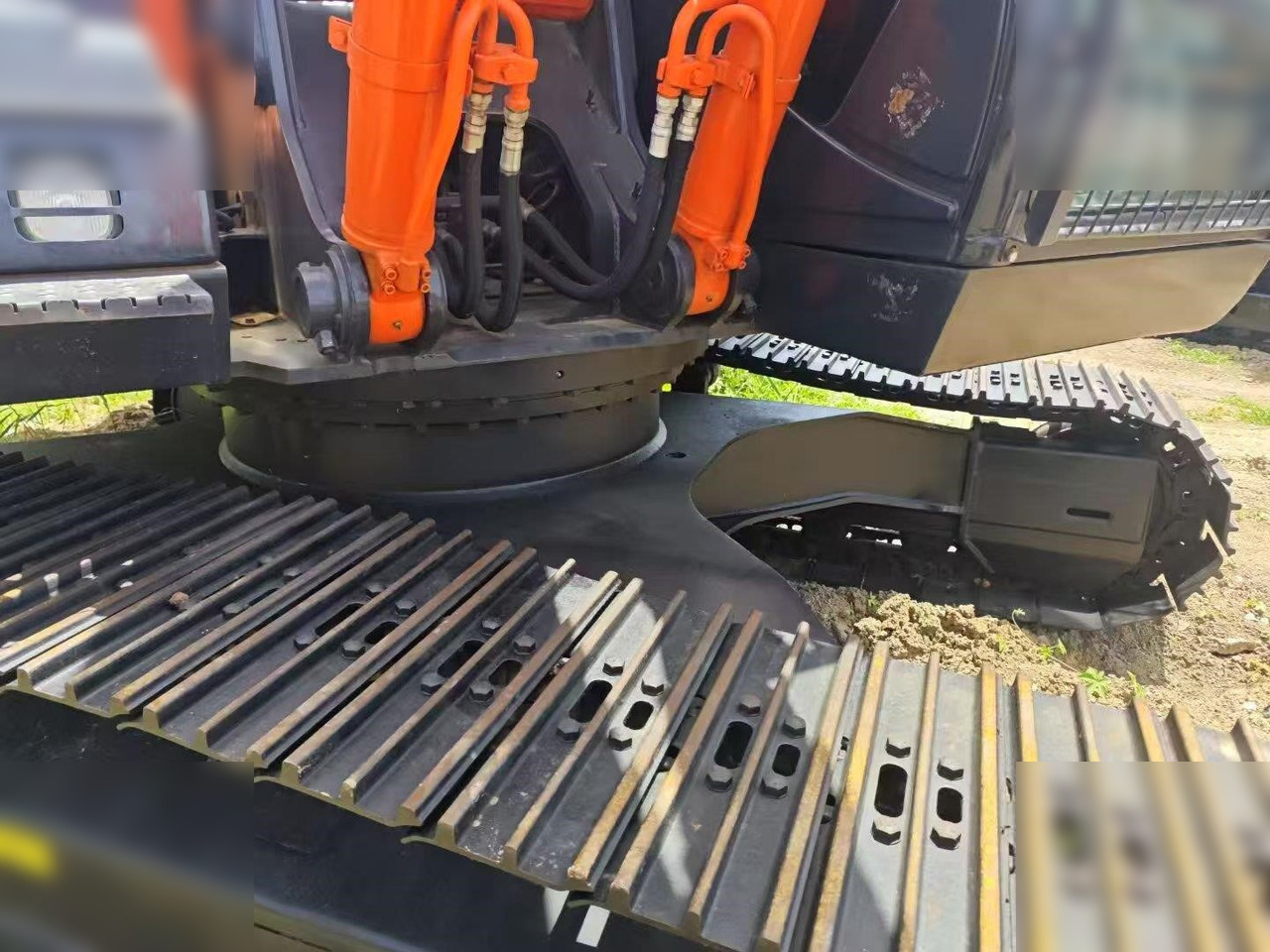 Excavadora de cadenas HITACHI ZX240: foto 9 Excavadora de cadenas HITACHI ZX240: foto 9