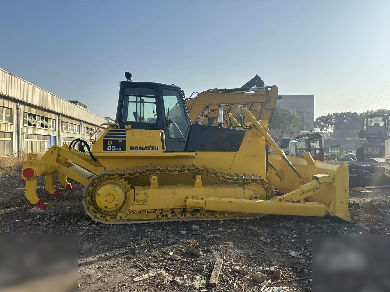 KOMATSU D85EX-18 - Bulldozer: foto 1 KOMATSU D85EX-18 - Bulldozer: foto 1