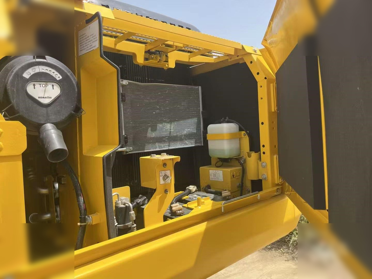 Excavadora de cadenas KOMATSU PC160 LC-7: foto 11