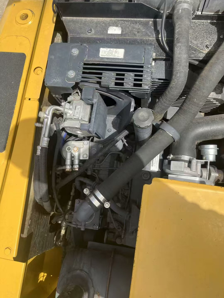 Excavadora de cadenas KOMATSU pc130-7: foto 9