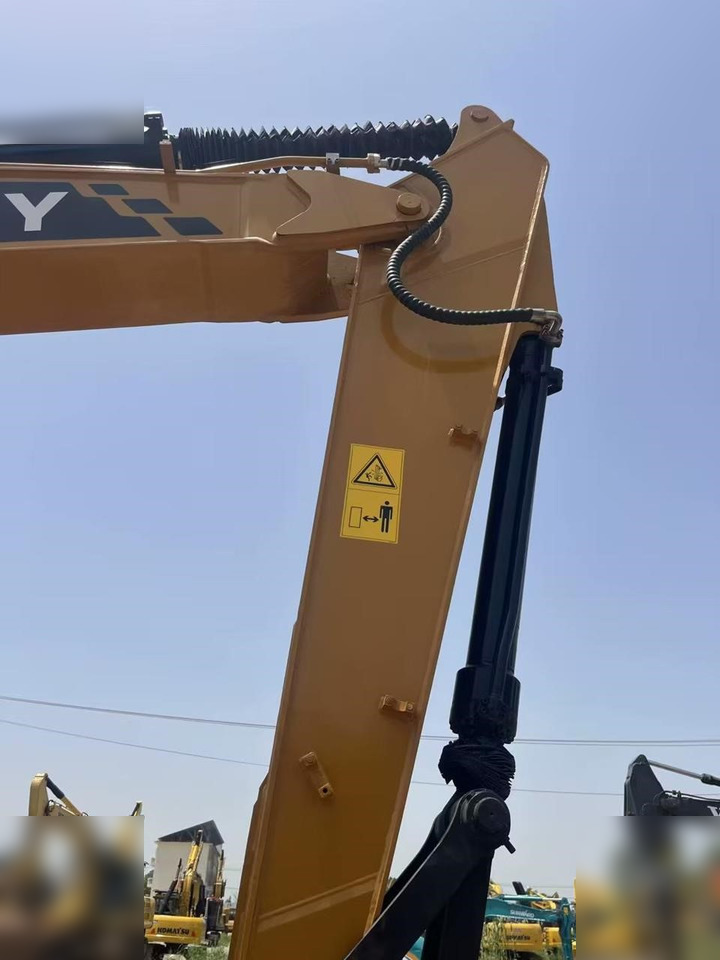Excavadora de cadenas SANY SY215C: foto 15