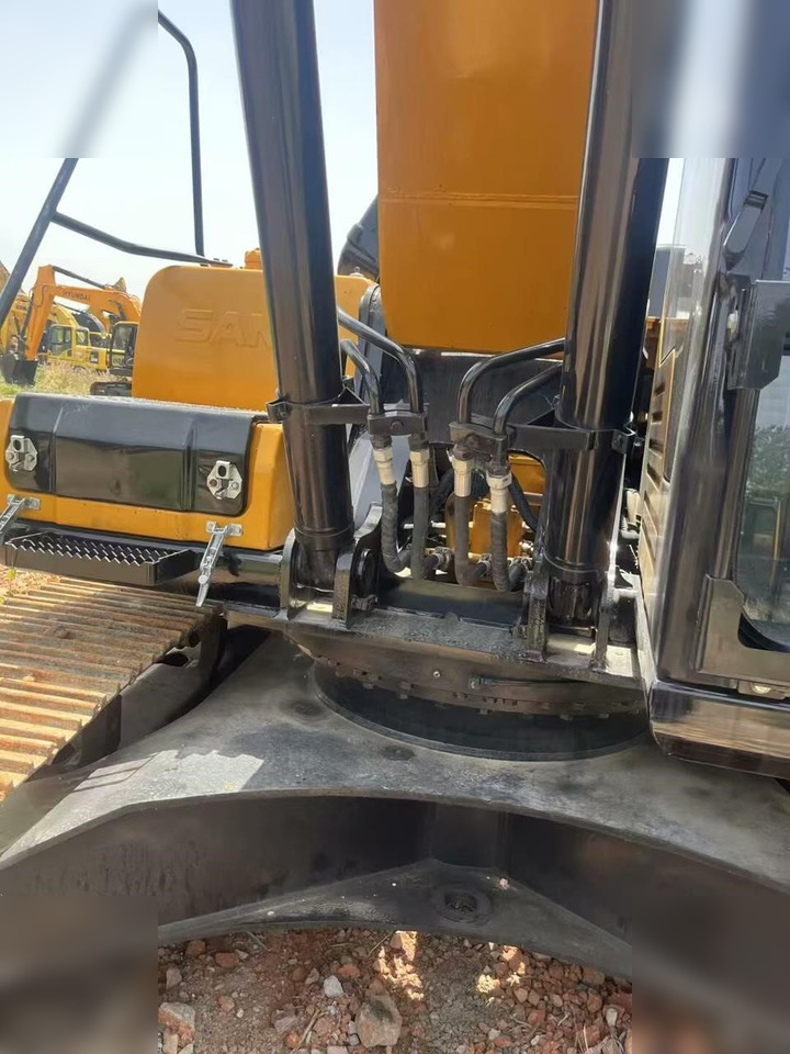 SANY SY215C - Excavadora de cadenas: foto 5 SANY SY215C - Excavadora de cadenas: foto 5