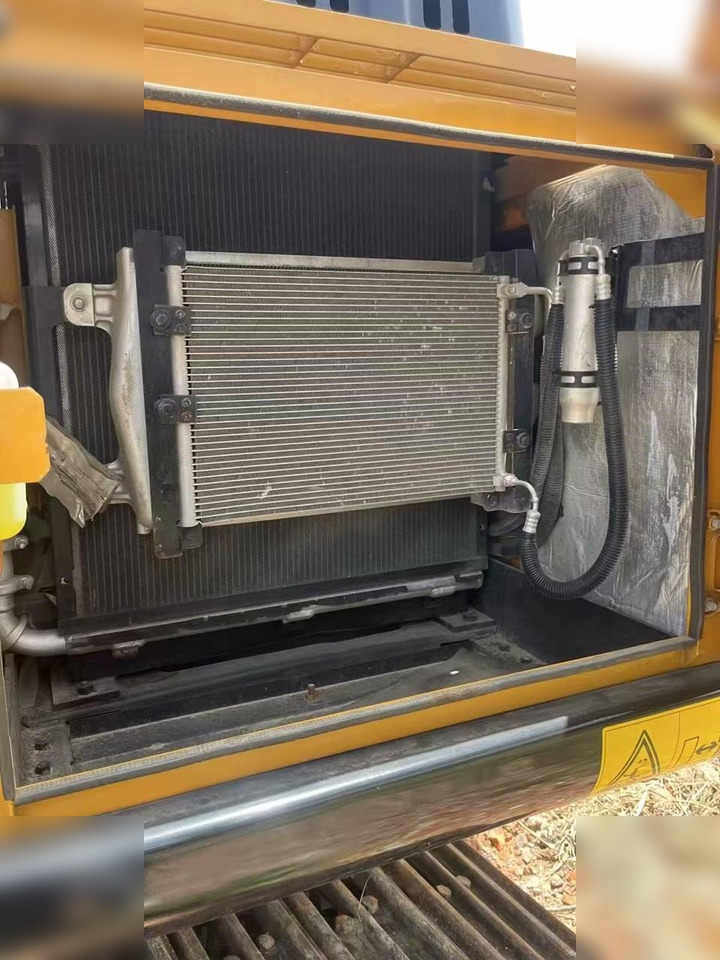 Excavadora de cadenas SANY SY215C: foto 20