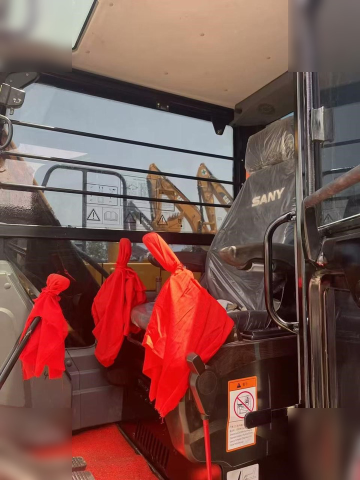 SANY SY95C - Excavadora de cadenas: foto 4 SANY SY95C - Excavadora de cadenas: foto 4