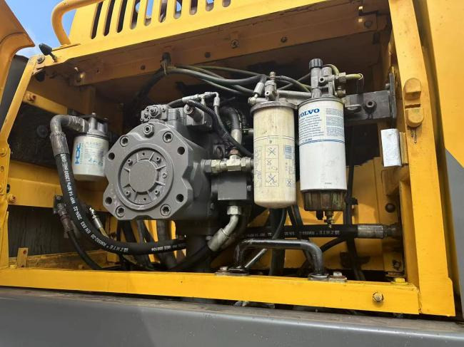 VOLVO EC480 - Excavadora de cadenas: foto 4 VOLVO EC480 - Excavadora de cadenas: foto 4