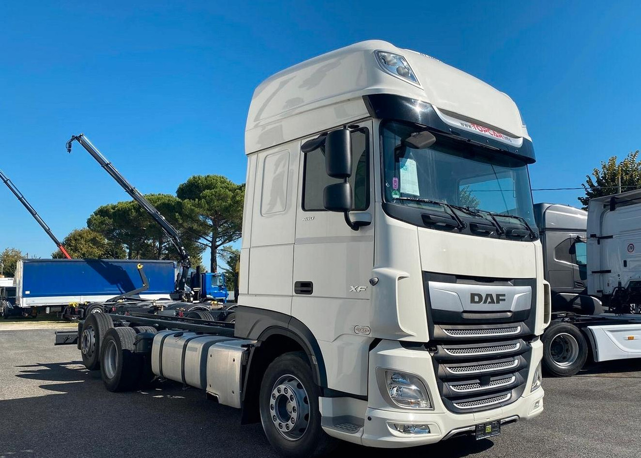 DAF XF 480 FT FULL PNEUMATIC 2019 - Camión chasis: foto 4 DAF XF 480 FT FULL PNEUMATIC 2019 - Camión chasis: foto 4