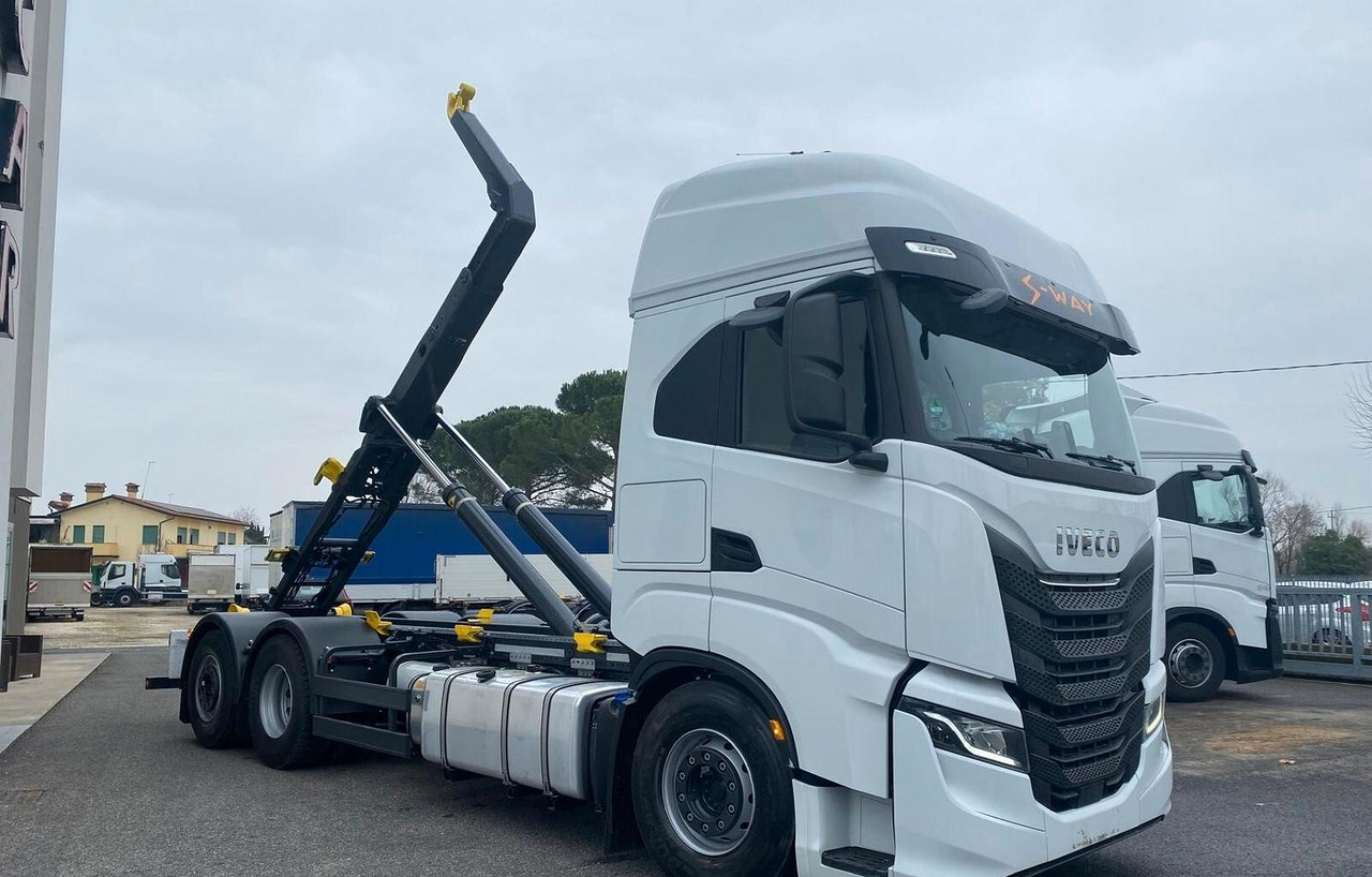 IVECO S-WAY 480 SCARRABILE FULL PNEUMATIC EURO 6 - Camión multibasculante: foto 3 IVECO S-WAY 480 SCARRABILE FULL PNEUMATIC EURO 6 - Camión multibasculante: foto 3