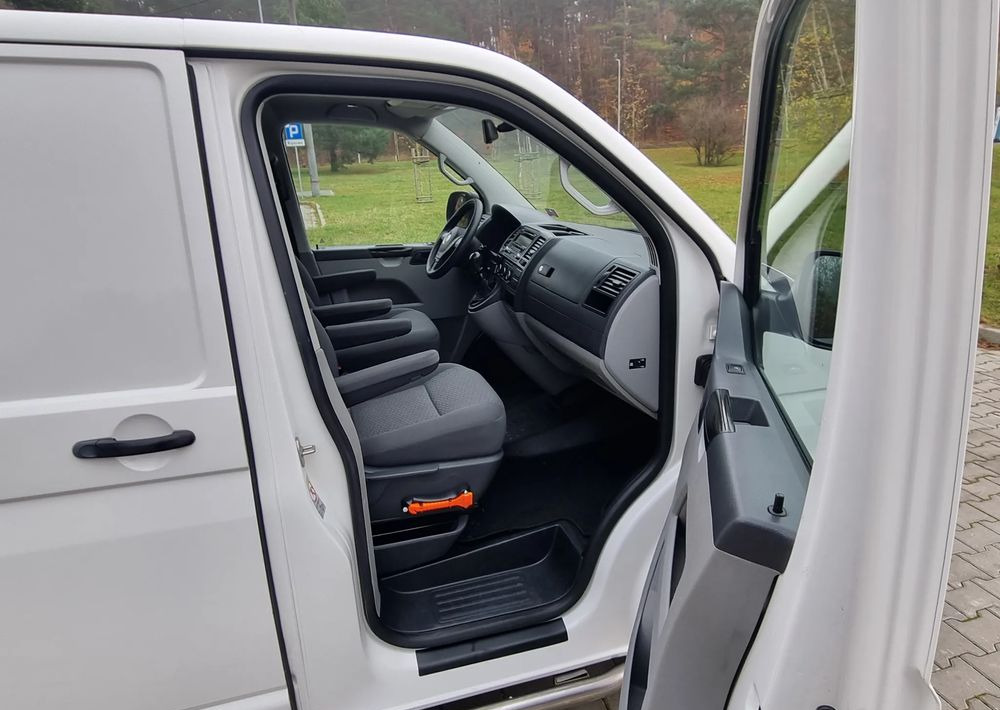 Arrendamiento de  Volkswagen Transporter Volkswagen Transporter: foto 11