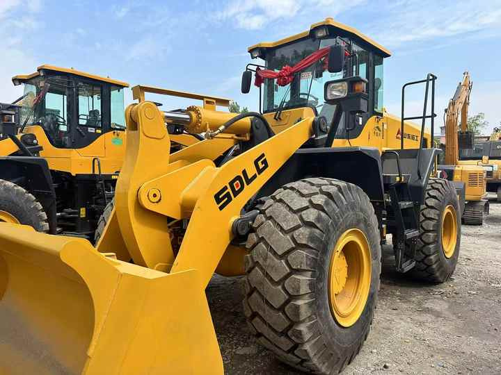 Excellent China Made SDLG LG956f LOADERS for Sale USED CONDITION SDLG LG956L LG936L LG933L 3 Tons Loader for Sale - Cargadora de ruedas: foto 5 Excellent China Made SDLG LG956f LOADERS for Sale USED CONDITION SDLG LG956L LG936L LG933L 3 Tons Loader for Sale - Cargadora de ruedas: foto 5