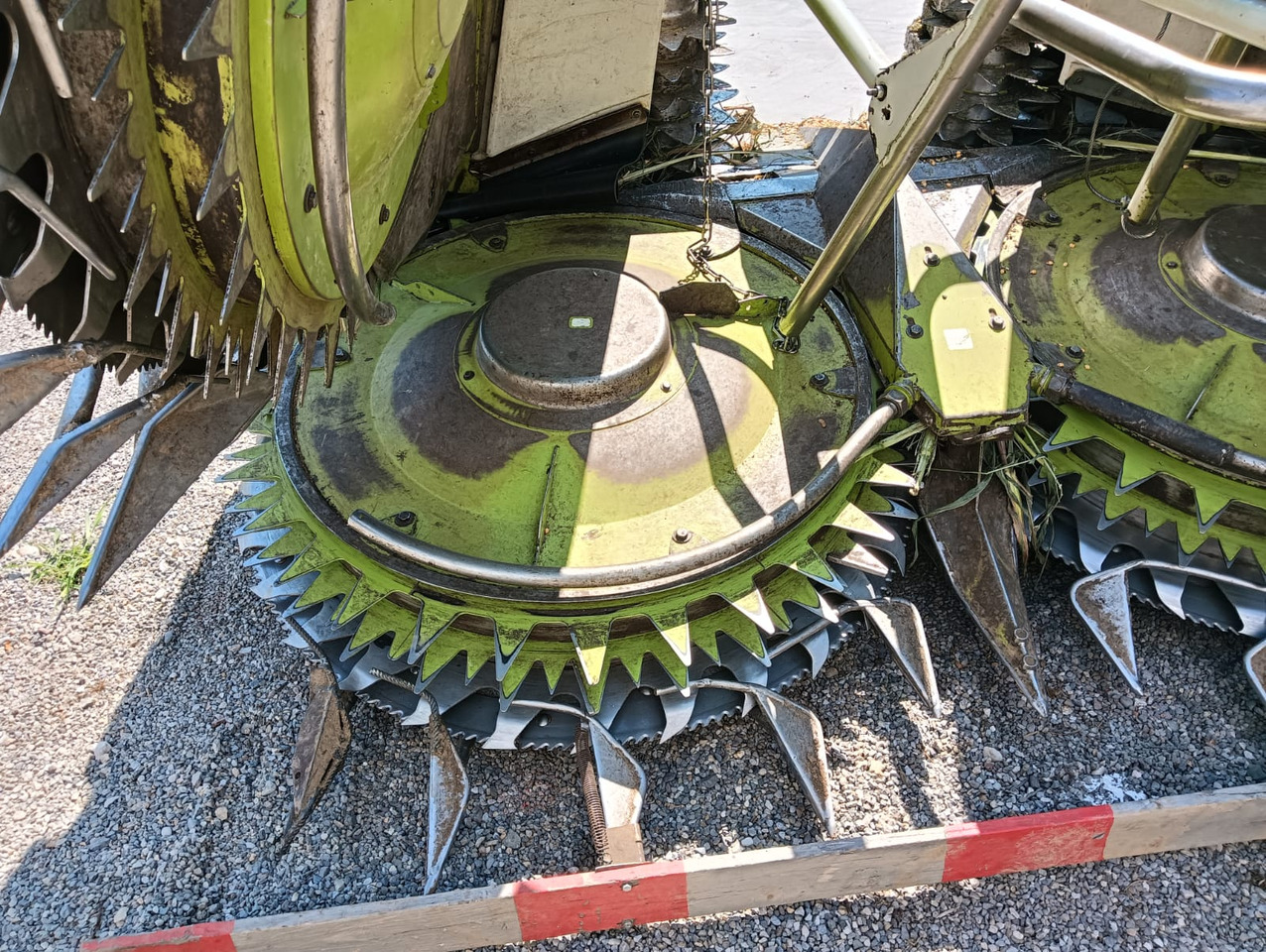 Arrendamiento de CLAAS ORBIS 600 CLAAS ORBIS 600: foto 8