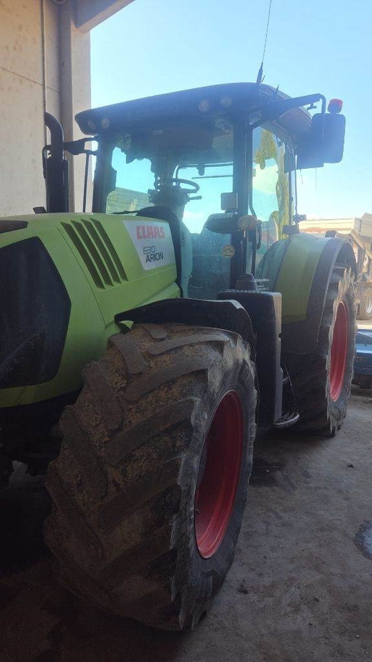 Claas Arion 630 CIS - Tractor: foto 4 Claas Arion 630 CIS - Tractor: foto 4