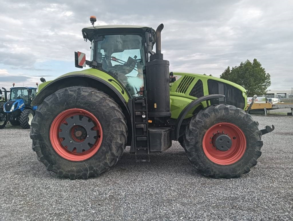 Claas Axion 960 cmatic - Tractor: foto 5 Claas Axion 960 cmatic - Tractor: foto 5