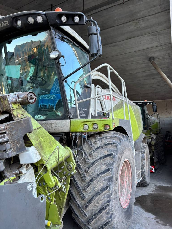 Claas Jaguar 970 - Cosechadora de forraje: foto 1 Claas Jaguar 970 - Cosechadora de forraje: foto 1