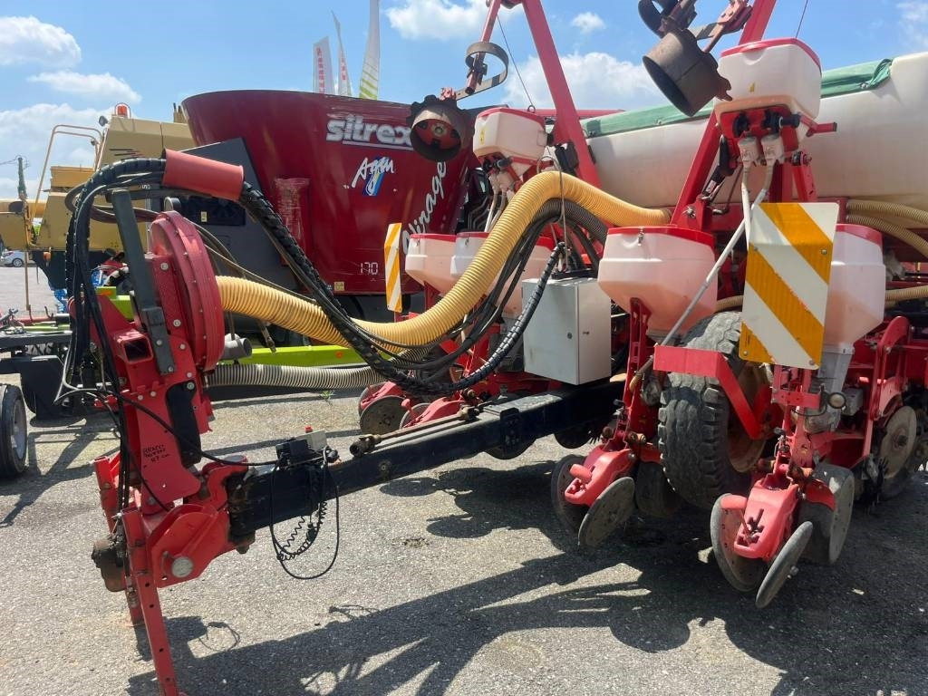 Gaspardo RENATA 8 FILE - Sembradora de precisión: foto 3 Gaspardo RENATA 8 FILE - Sembradora de precisión: foto 3