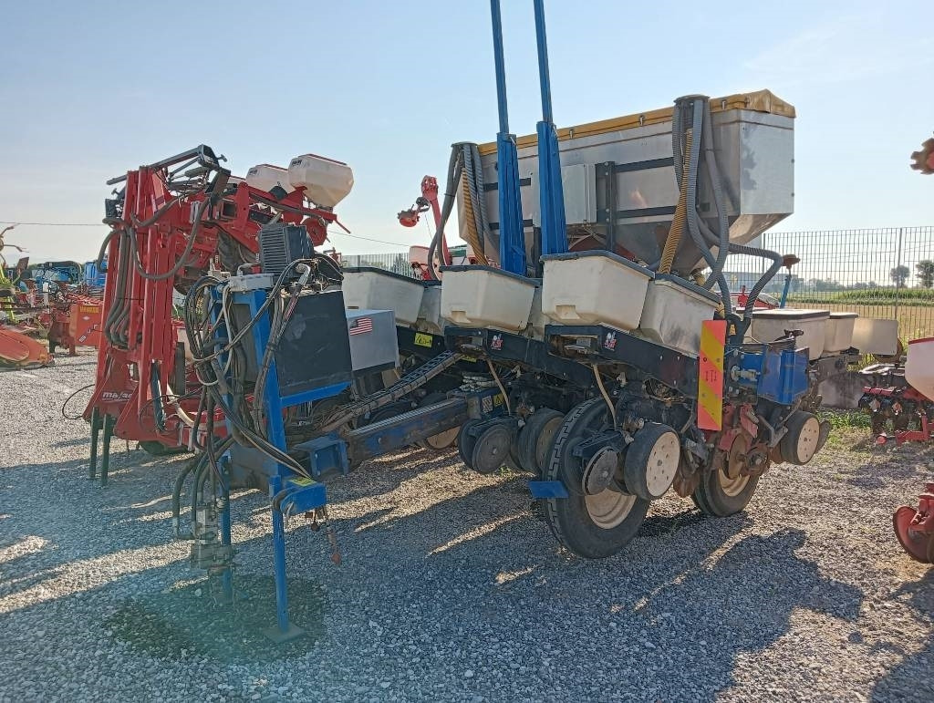 Kinze 3000 - Sembradora de precisión: foto 1 Kinze 3000 - Sembradora de precisión: foto 1