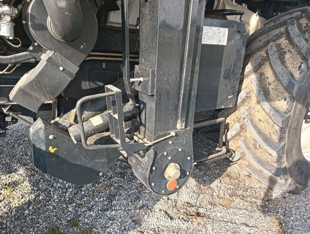 Cosechadora de granos New Holland CR 7.90: foto 15