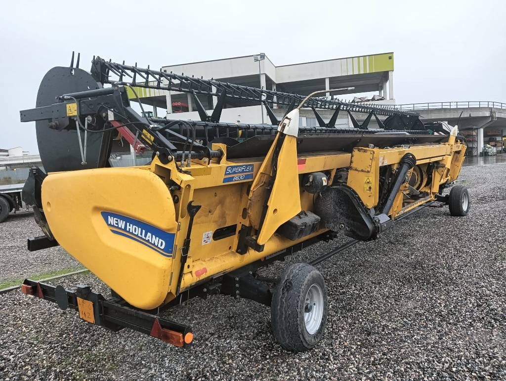 New Holland SOIA A TAPPETI FLEX 9 MT - Accesorios para cosechadoras: foto 1 New Holland SOIA A TAPPETI FLEX 9 MT - Accesorios para cosechadoras: foto 1