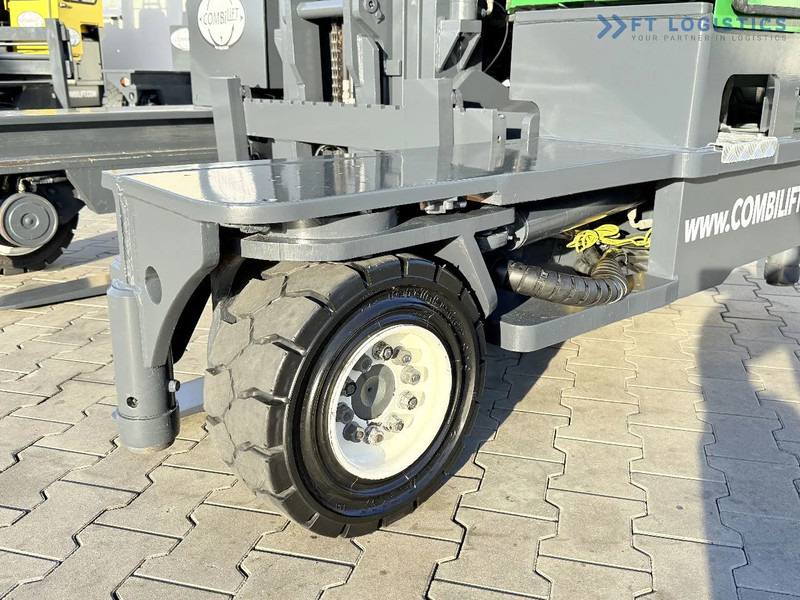 Combilift C4000 / GAS / TRIPLEX - 6900MM / FREE-LIFT / FULL CABIN C4000 / GAS / TRIPLEX - 6900MM / FREE-LIFT / FULL CABIN - Carretilla de 4 vías: foto 3 Combilift C4000 / GAS / TRIPLEX - 6900MM / FREE-LIFT / FULL CABIN C4000 / GAS / TRIPLEX - 6900MM / FREE-LIFT / FULL CABIN - Carretilla de 4 vías: foto 3
