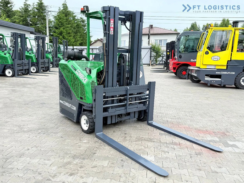 Combilift CB3000 / DIESEL / TRIPLEX 4900MM / FULL FREE LIFT / SIDE SHIFT / FORK POSITIONER / 1500MM FORKS / LIKE NEW CB3000 / DIESEL / TRI - Carretilla de 4 vías: foto 5 Combilift CB3000 / DIESEL / TRIPLEX 4900MM / FULL FREE LIFT / SIDE SHIFT / FORK POSITIONER / 1500MM FORKS / LIKE NEW CB3000 / DIESEL / TRI - Carretilla de 4 vías: foto 5