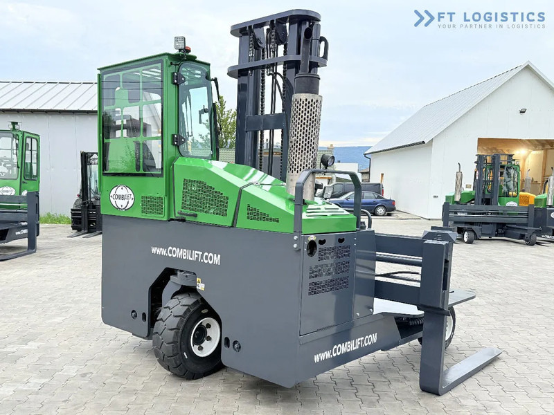 Carretilla de 4 vías Combilift Combilift C4500 / DIESEL / DUPLEX 4000MM / WIDE FORK POSITIONER / HEATING / FULL CABIN / PERFECT CONDITION / Wide range of four-: foto 9 Carretilla de 4 vías Combilift Combilift C4500 / DIESEL / DUPLEX 4000MM / WIDE FORK POSITIONER / HEATING / FULL CABIN / PERFECT CONDITION / Wide range of four-: foto 9