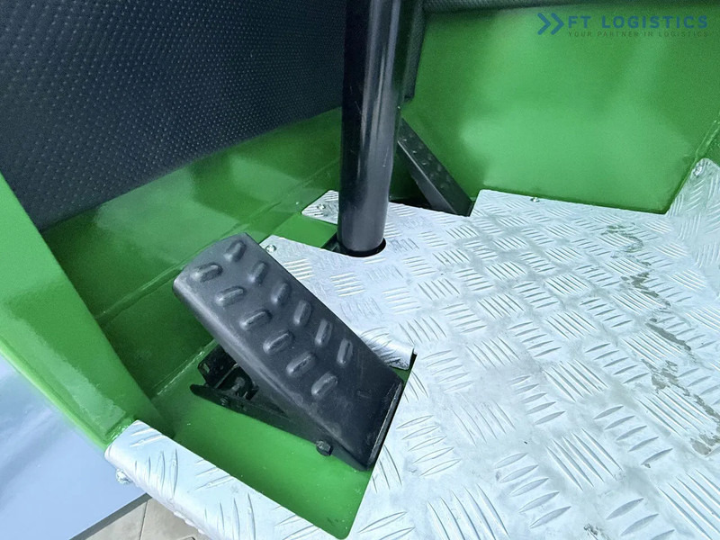 Carretilla de 4 vías Combilift Combilift C4500 / DIESEL / DUPLEX 4000MM / WIDE FORK POSITIONER / HEATING / FULL CABIN / PERFECT CONDITION / Wide range of four-: foto 15 Carretilla de 4 vías Combilift Combilift C4500 / DIESEL / DUPLEX 4000MM / WIDE FORK POSITIONER / HEATING / FULL CABIN / PERFECT CONDITION / Wide range of four-: foto 15