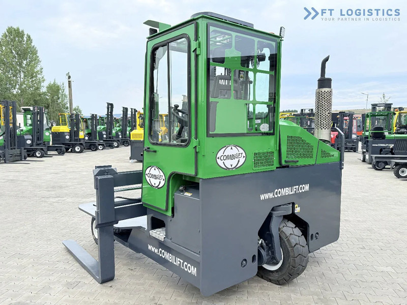 Carretilla de 4 vías Combilift Combilift C4500 / DIESEL / DUPLEX 4000MM / WIDE FORK POSITIONER / HEATING / FULL CABIN / PERFECT CONDITION / Wide range of four-: foto 13 Carretilla de 4 vías Combilift Combilift C4500 / DIESEL / DUPLEX 4000MM / WIDE FORK POSITIONER / HEATING / FULL CABIN / PERFECT CONDITION / Wide range of four-: foto 13