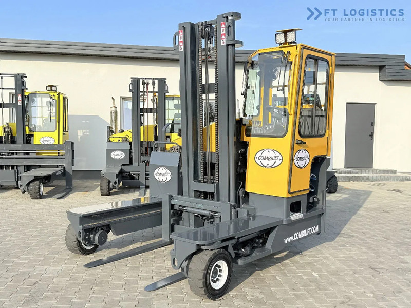 Combilift Combilift FOUR-WAY MULTIDIRECTIONAL FORKLIFT C4000 / GAS / DUPLEX 4500MM / ONLY 6604 HOURS / SIDE SHIFT / FULL CABIN / PERFECT C - Carretilla de 4 vías: foto 1 Combilift Combilift FOUR-WAY MULTIDIRECTIONAL FORKLIFT C4000 / GAS / DUPLEX 4500MM / ONLY 6604 HOURS / SIDE SHIFT / FULL CABIN / PERFECT C - Carretilla de 4 vías: foto 1