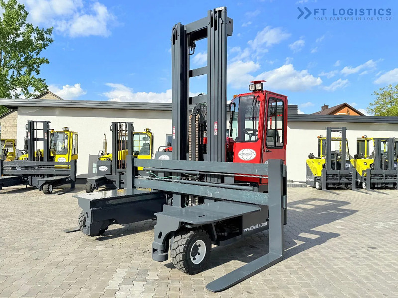 Combilift Combilift Wózki 4-kierunkowe C8000 / GAS / TRIPLEX 8300 / WIDE FORK POSITIRONER / FREE-LIFT / A comprehensive range of four-way - Carretilla de 4 vías: foto 1 Combilift Combilift Wózki 4-kierunkowe C8000 / GAS / TRIPLEX 8300 / WIDE FORK POSITIRONER / FREE-LIFT / A comprehensive range of four-way - Carretilla de 4 vías: foto 1