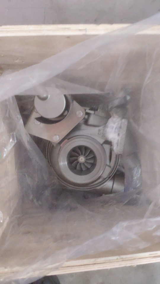 CATERPILLAR 424-3431 - Turbocompresor para Excavadora: foto 2 CATERPILLAR 424-3431 - Turbocompresor para Excavadora: foto 2