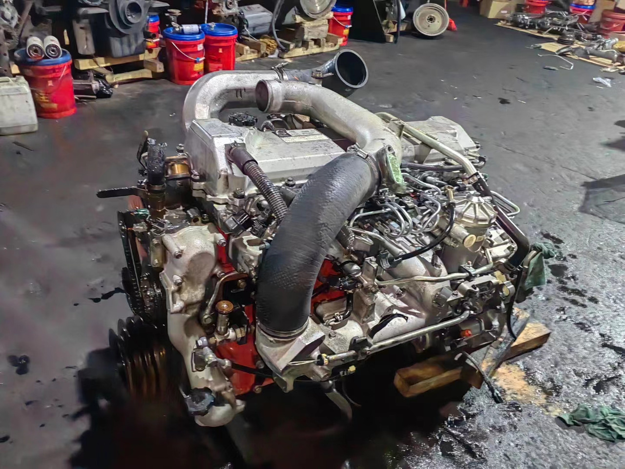 HINO J08E - Motor para Excavadora: foto 1 HINO J08E - Motor para Excavadora: foto 1