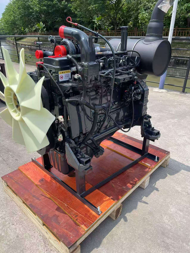 KOMATSU 6D107E-1   6D107E - Motor para Excavadora: foto 4 KOMATSU 6D107E-1   6D107E - Motor para Excavadora: foto 4