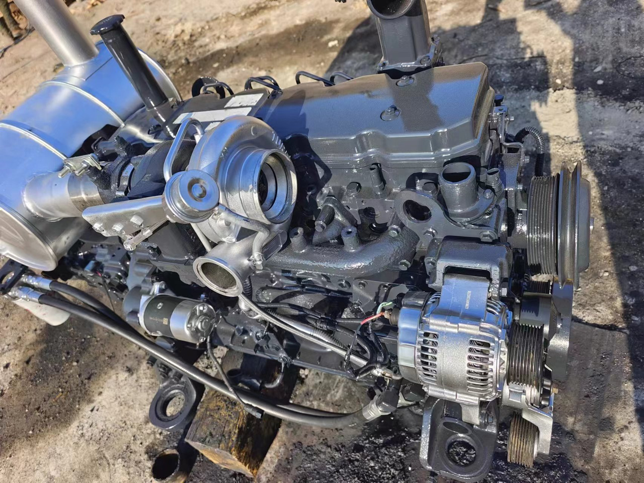 KOMATSU 6D107E-1 - Motor para Excavadora: foto 3 KOMATSU 6D107E-1 - Motor para Excavadora: foto 3