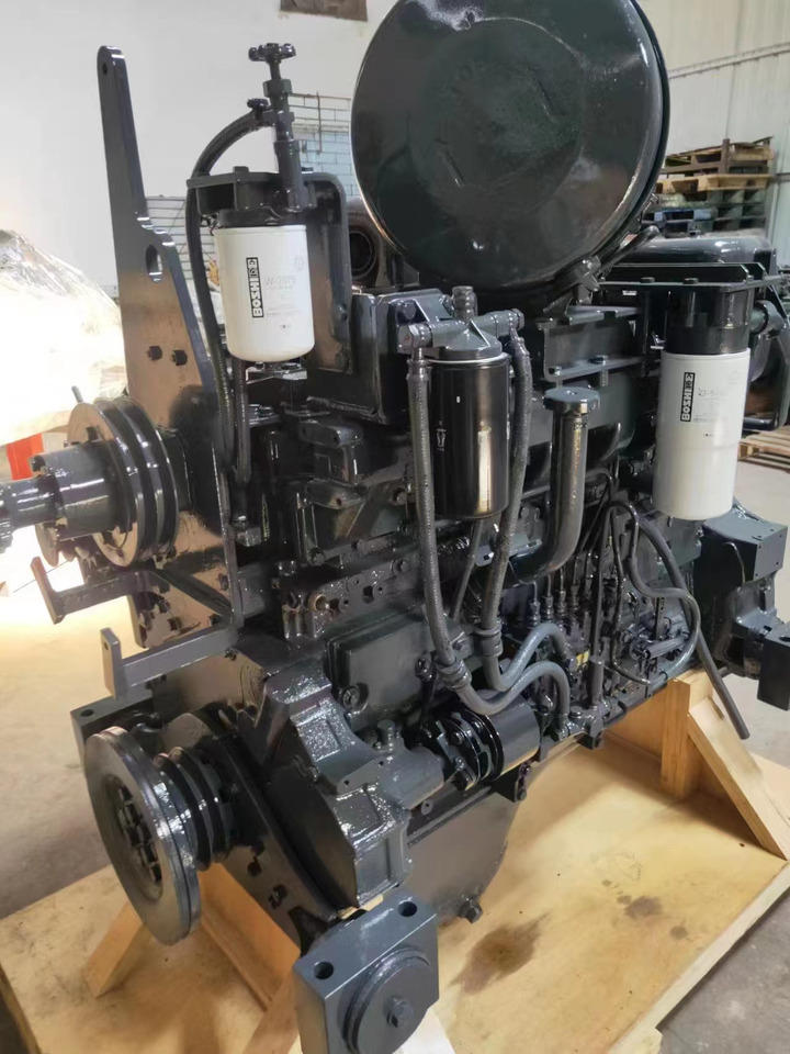 KOMATSU 6D125 - Motor para Excavadora: foto 2 KOMATSU 6D125 - Motor para Excavadora: foto 2