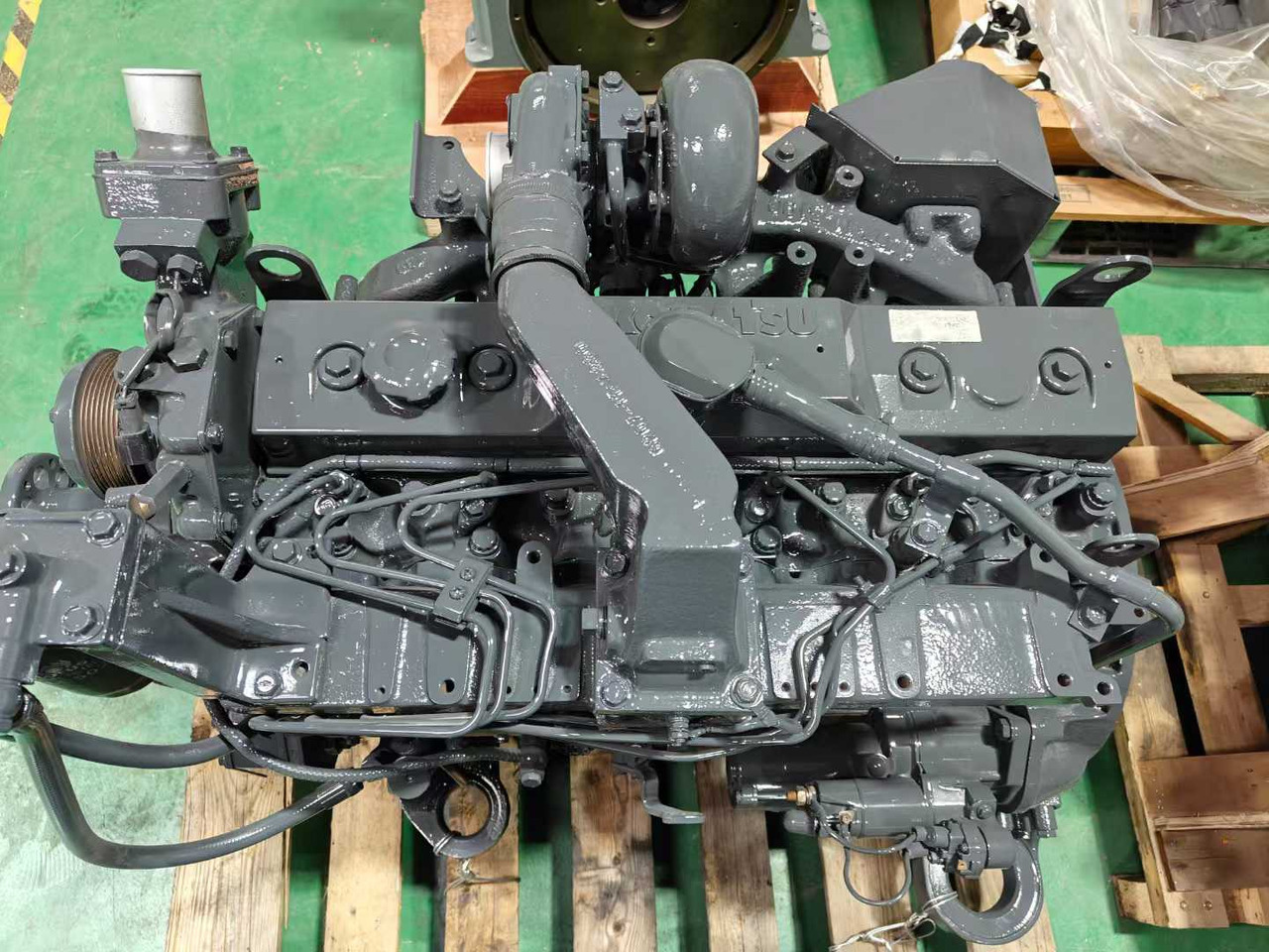 KOMATSU 6D95 - Motor para Excavadora: foto 2 KOMATSU 6D95 - Motor para Excavadora: foto 2