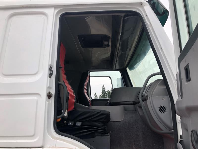 Arrendamiento de SINOTRUK 20 cubic meters tank SINOTRUK 20 cubic meters tank: foto 6 Arrendamiento de SINOTRUK 20 cubic meters tank SINOTRUK 20 cubic meters tank: foto 6